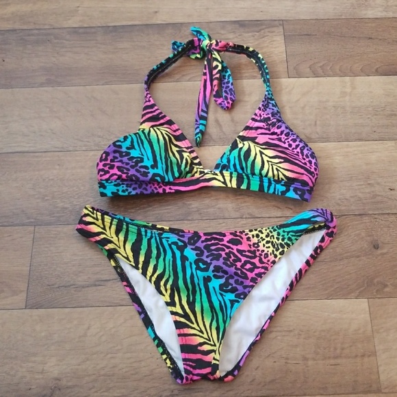 roxy leopard print bikini brazil beach teen pussy